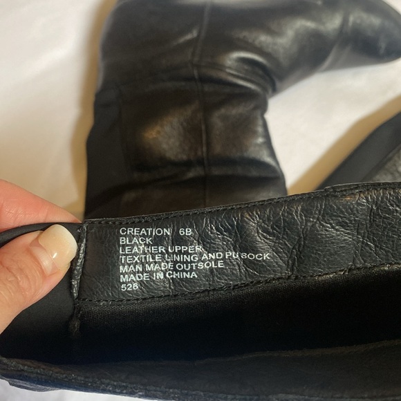 Black knee high boots, stretchy calf - Picture 3 of 3